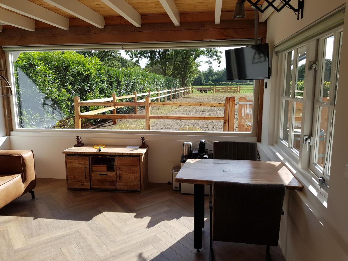 De Cromvoirtse Bed And Breakfast Bagian luar foto